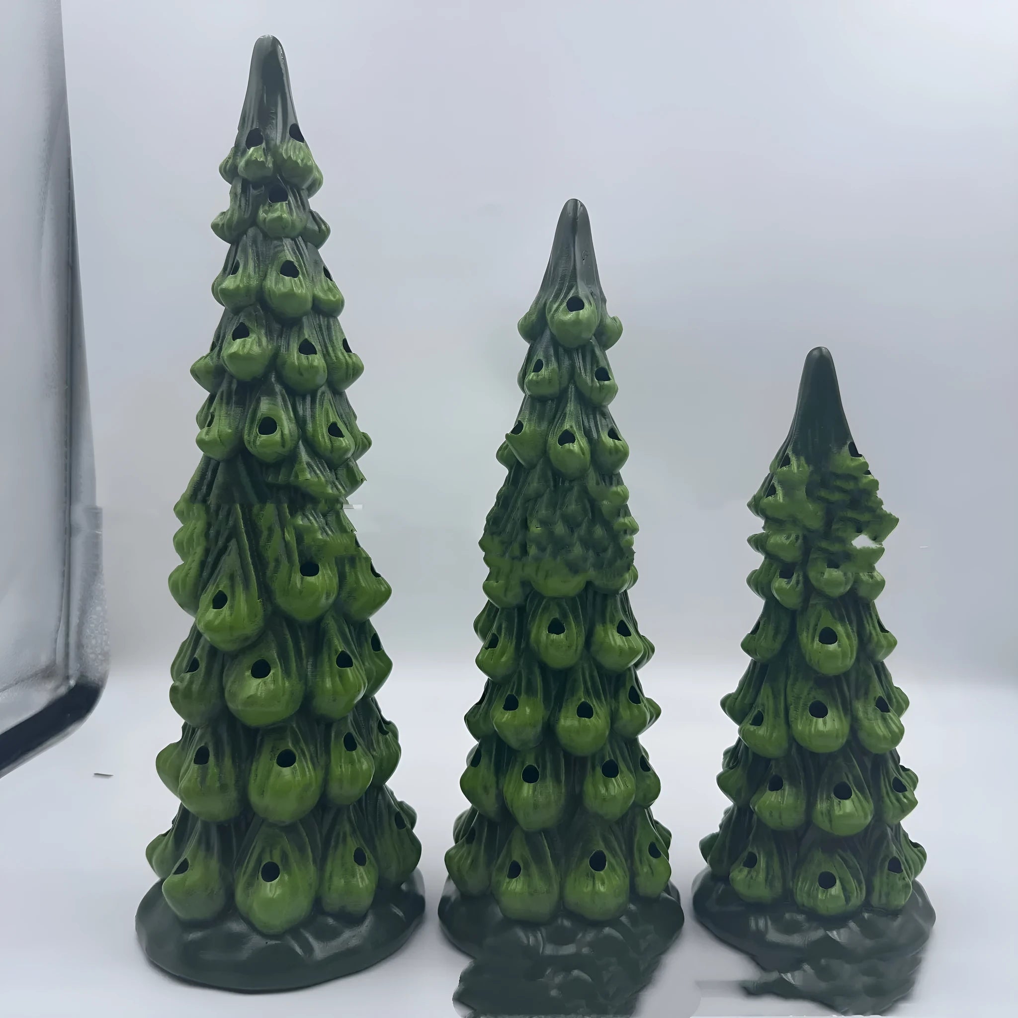 Set of three white resin Christmas tree lamp ornaments in 20cm, 25cm, and 30cm sizes with LED lights.