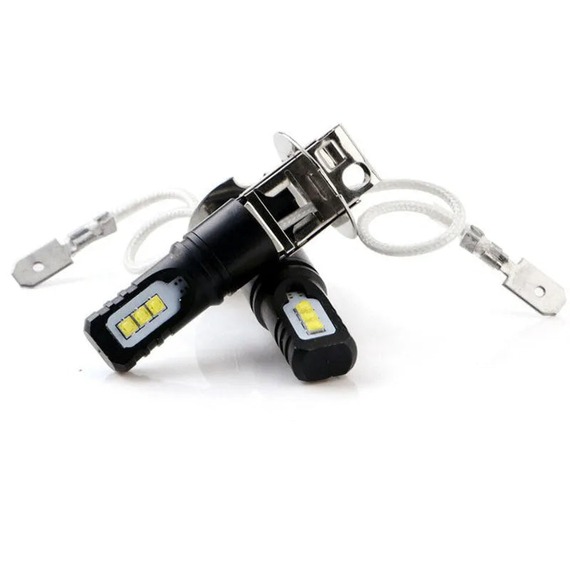 Aluminium alloy car fog light bulb for H1 and H3 fittings with white light.