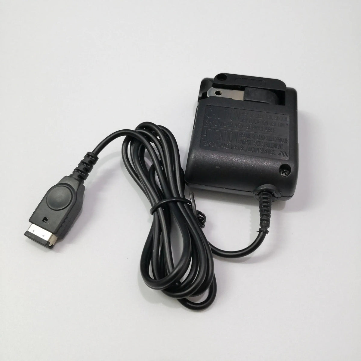 GBA SP Game Boy charger with 1.5m cable, NDS interface, 5.2V 450mA output, PE material