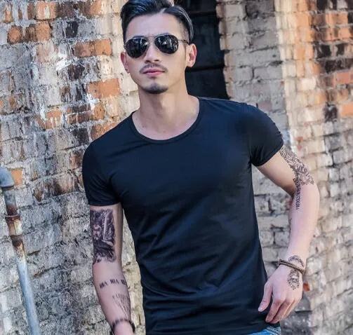 Men's lightweight bamboo fibre polyester t-shirt for summer in various colours