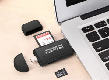 Black USB 3.0 memory card reader for SD and TF cards