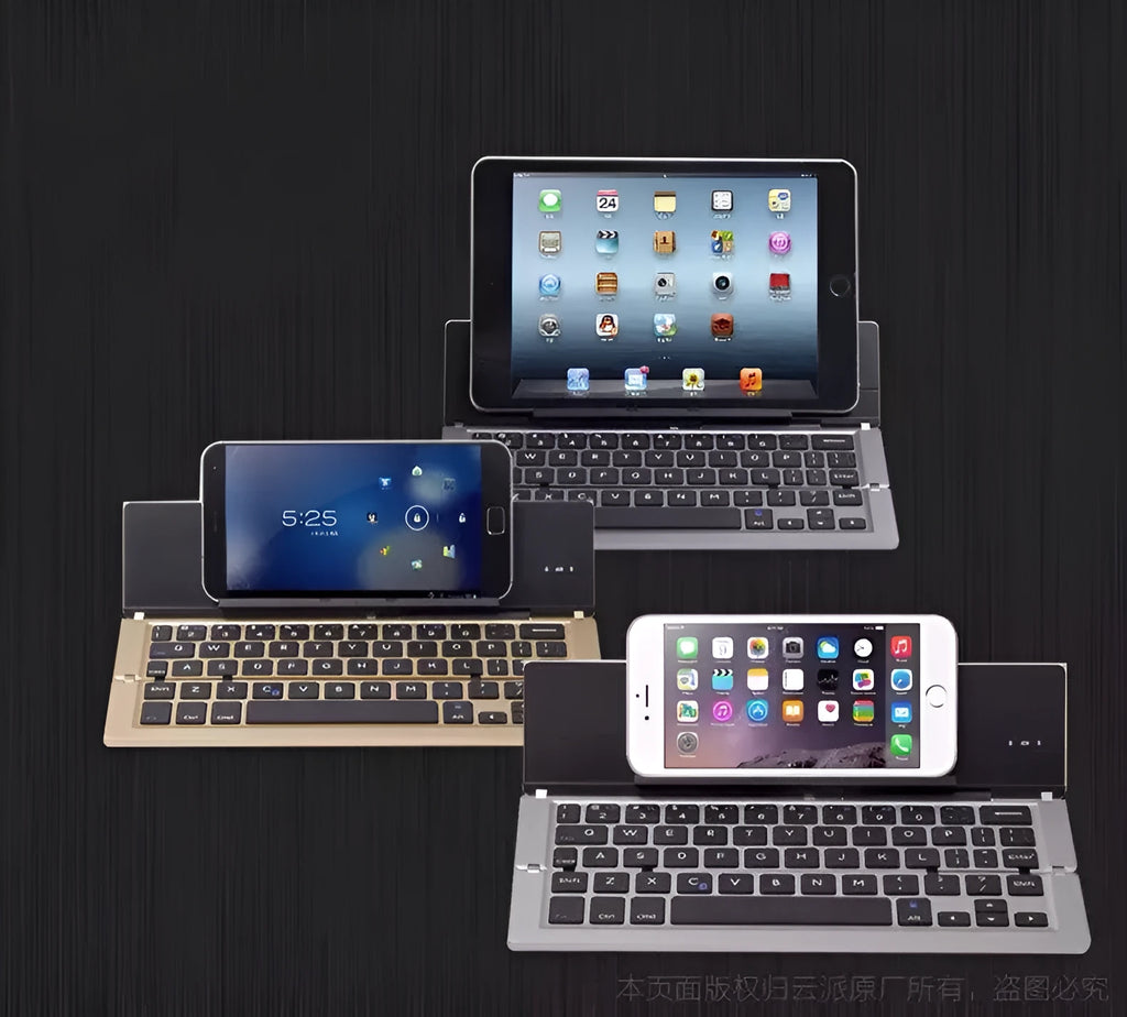 Foldable aluminium Bluetooth keyboard in Silver, compatible with Apple iOS, Android, and Windows devices