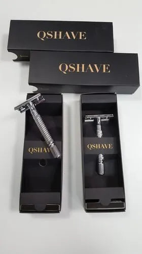 Chrome-plated brass double edged safety razor with knurled handle patterning