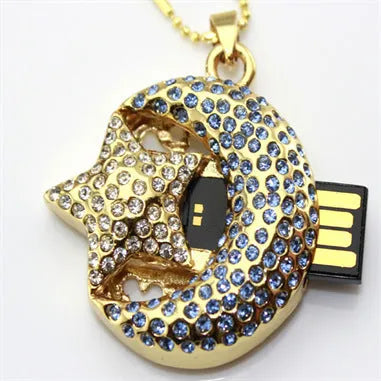 Jewelry Xingyue metal USB flash drive on a keyring, showing compact jewellery-inspired design.