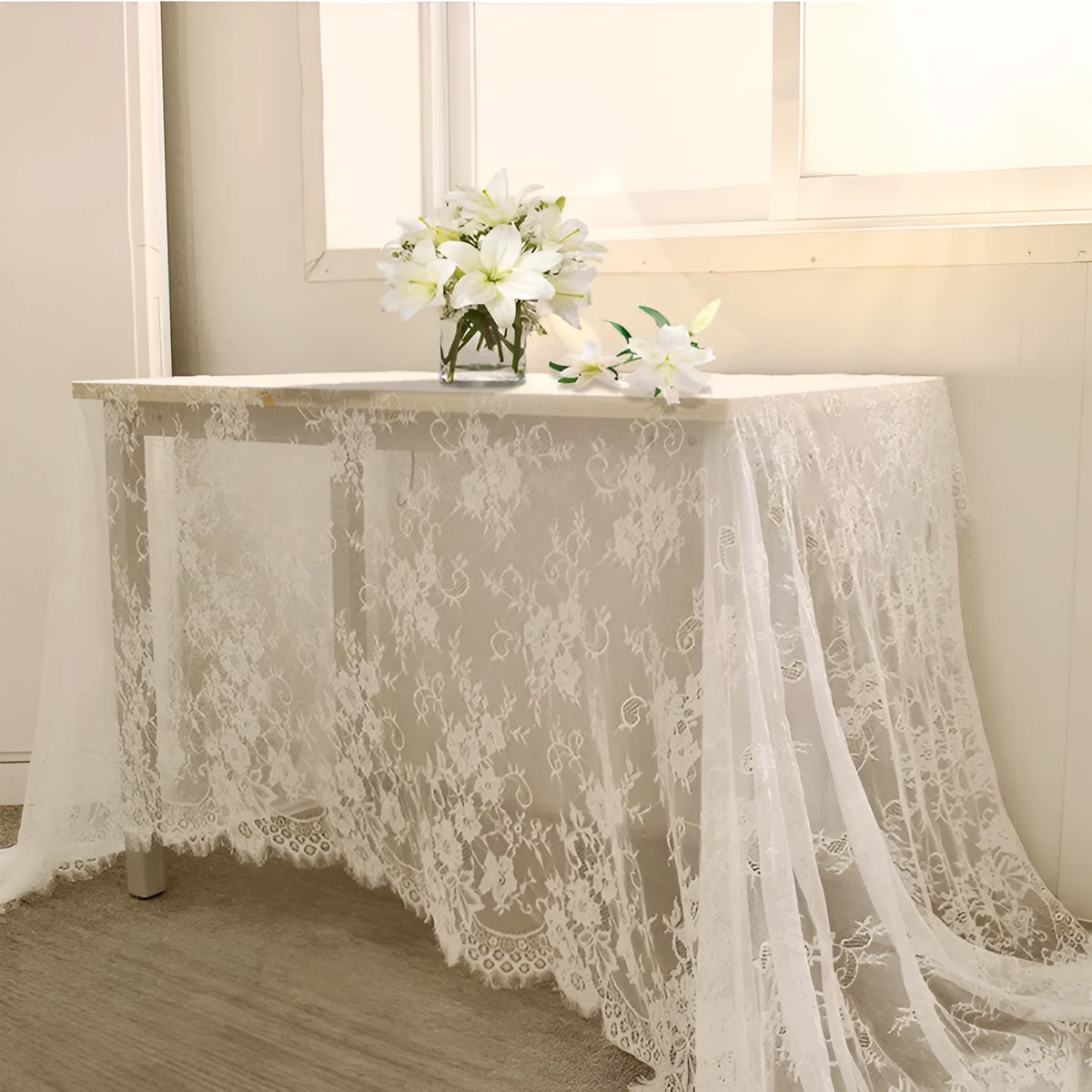 White knitted lace tablecloth 150cm x 300cm in nylon yarn for home dining tables