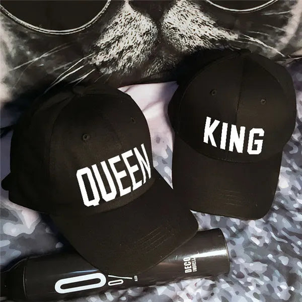 Printed baseball cap with adjustable strap in Black KING colour for everyday wear