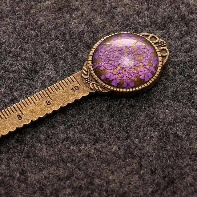 Handmade dried flower bookmark with lace flowers daffodils clover 12cm classical design