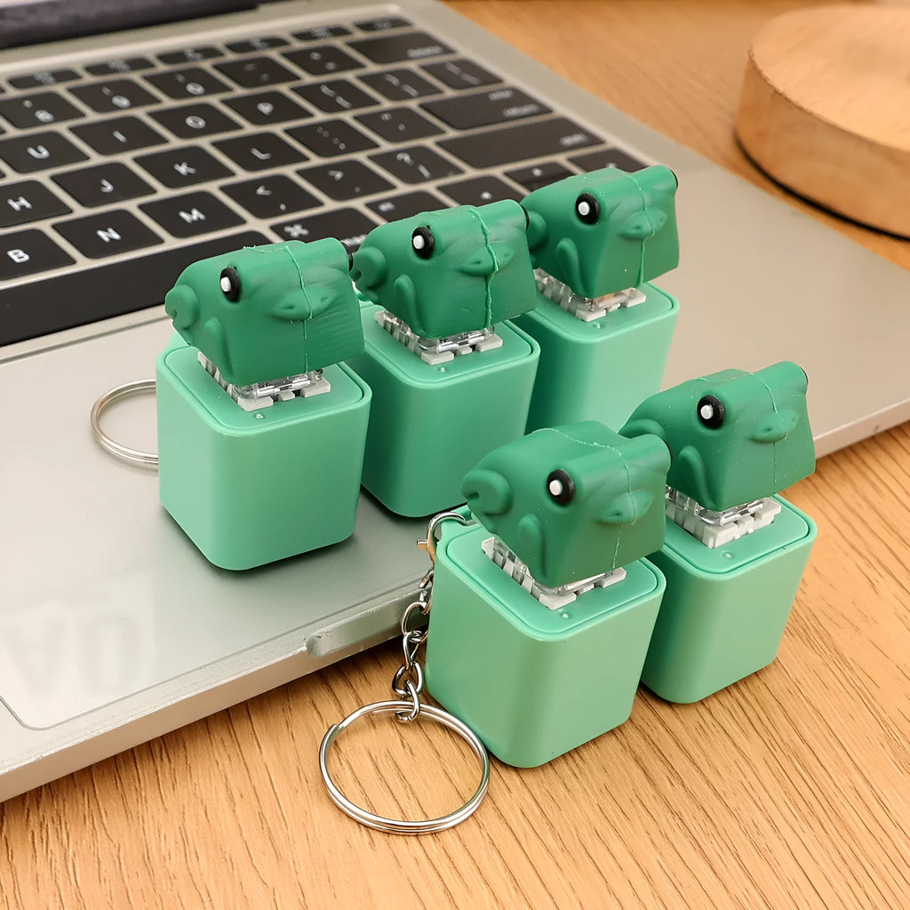 Funny croaking frog keychain, rechargeable ABS pendant keyring in American style, small ornament key chain