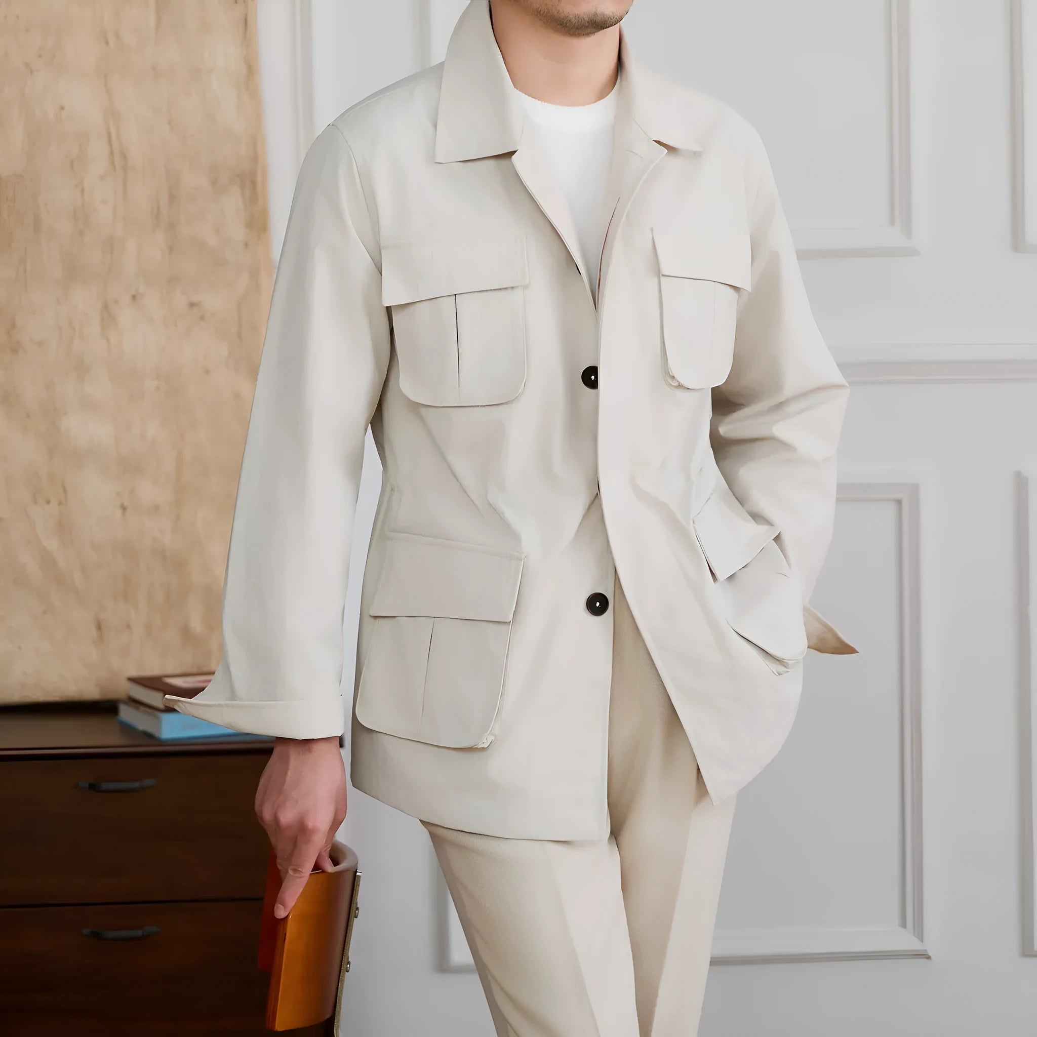 Men's retro casual multi-pocket jacket in beige made of 100% polyamide nylon
