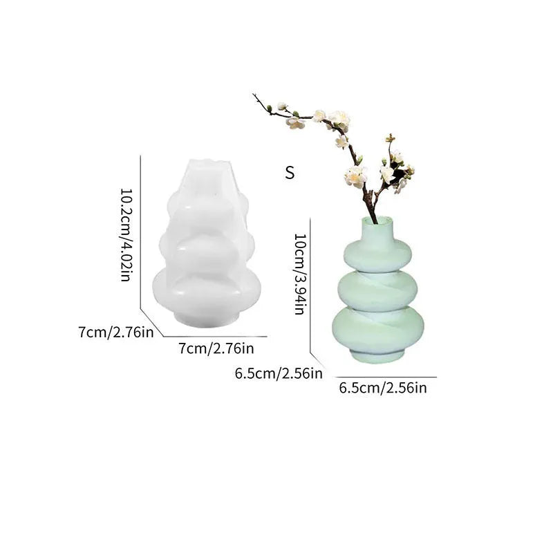 Three layer circle vase ornament silicone mould in irregular shape, shown in large and small size options.