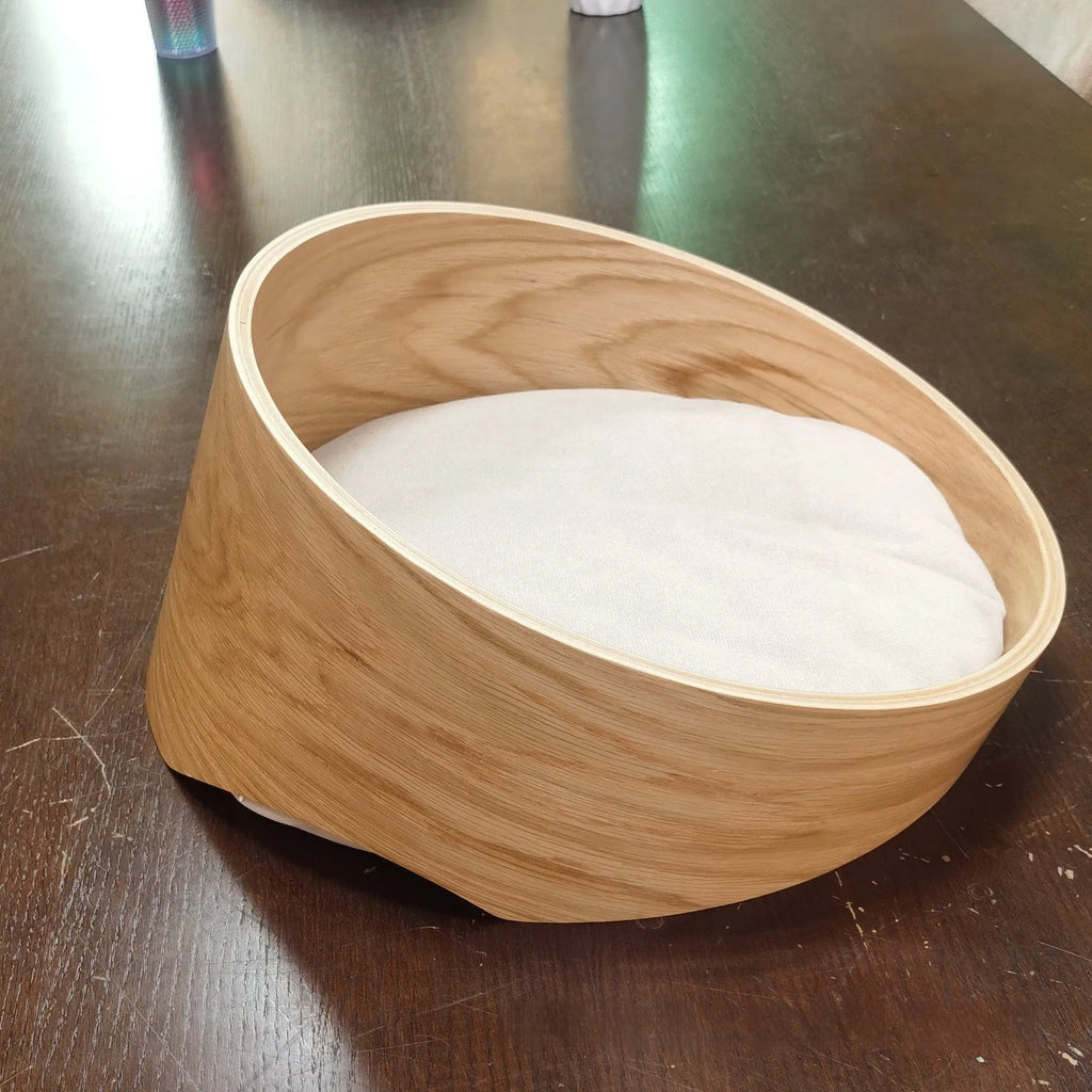 Solid wood cat bed indoor cattery natural wood colour 35cm diameter