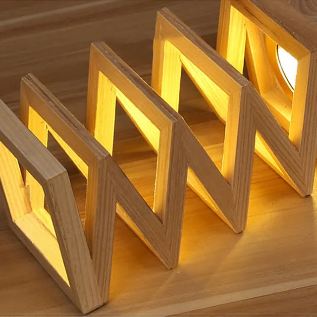 Creative solid wood table lamp with 120X120 base in European style for 220V use