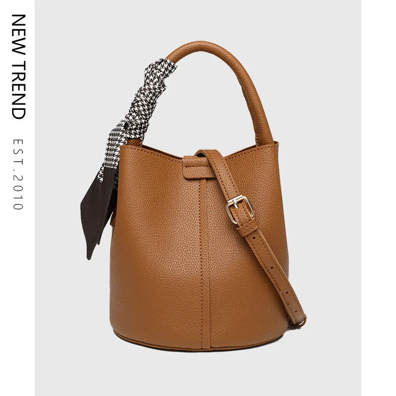 Lychee pattern PU leather messenger bag, bucket type, 18cm, available in apricot, black, brown, gray, red, white