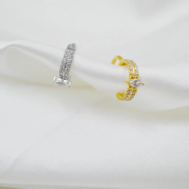 Titanium steel heart-shaped zircon earrings in gold or silver colour, 1.2x8mm