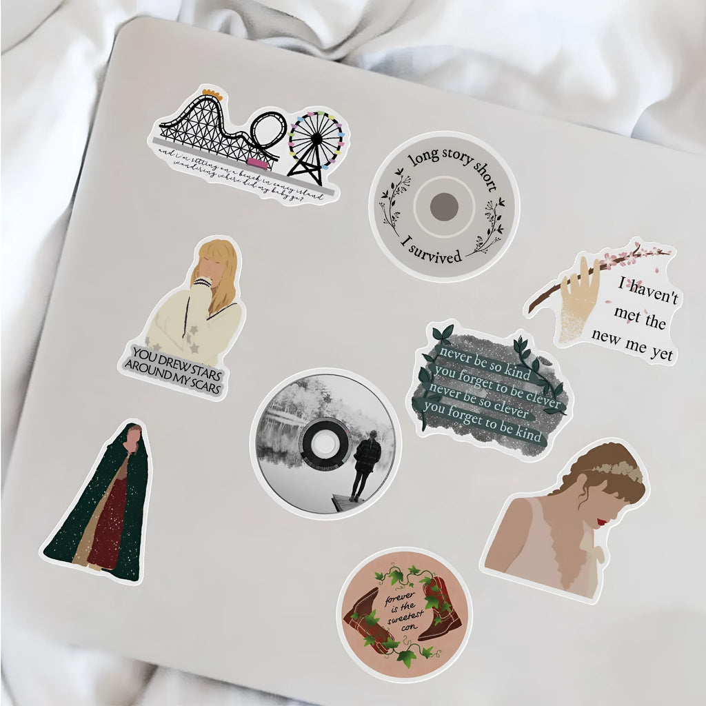 50 waterproof graffiti cartoon stickers for luggage and notebooks measuring 4-6cm