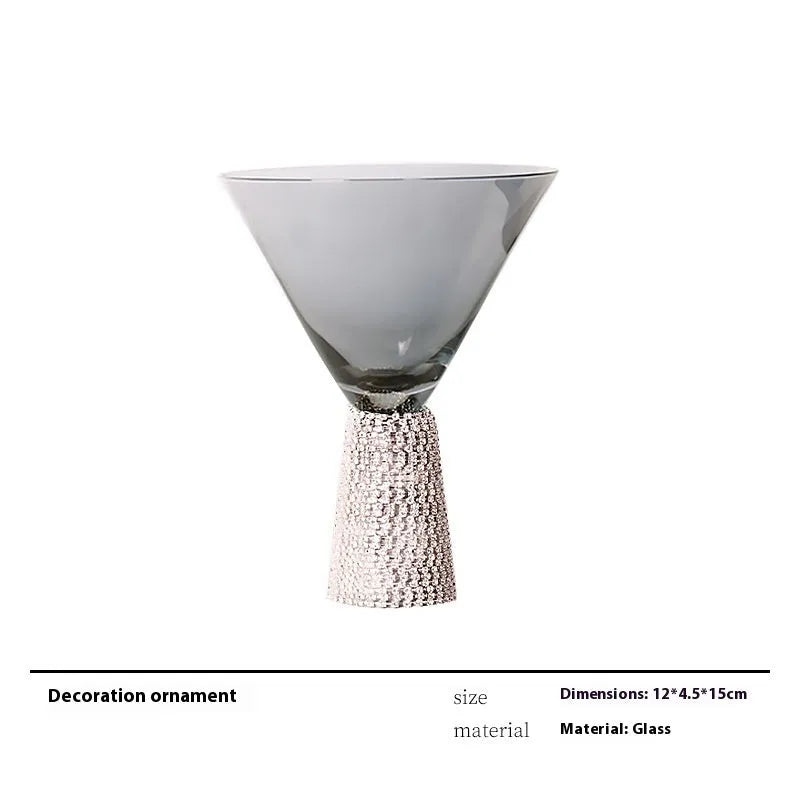 Glass wine accessory set with ice bucket, plates, whisky bottles and stainless steel ornaments in modern simple style