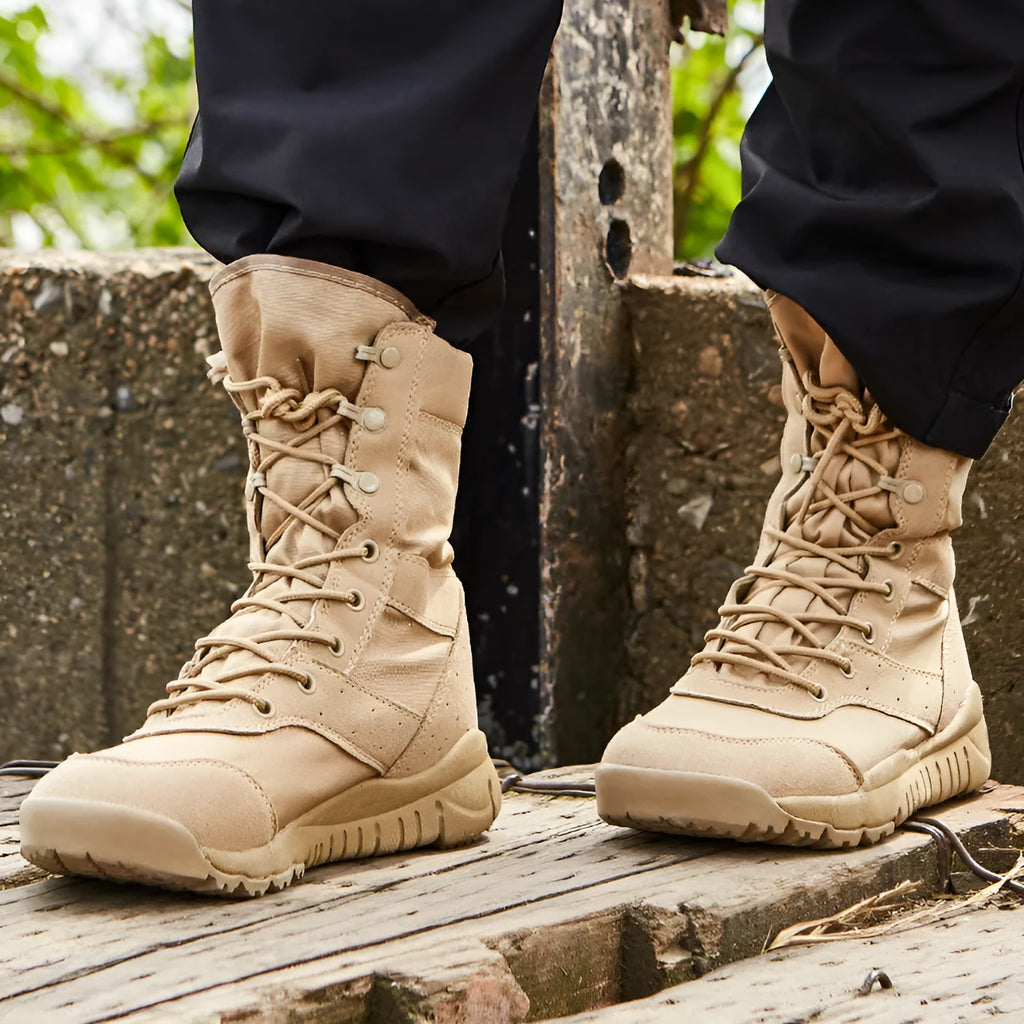 Yulong Combat Boots tactical desert footwear in black and sand colours for outdoor climbing and hiking