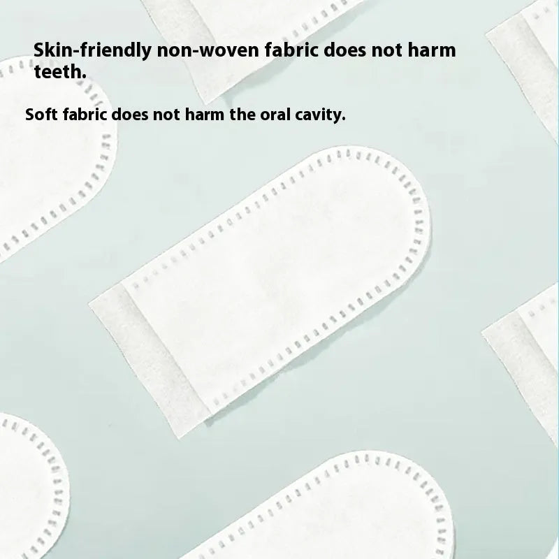 Pack of 50 disposable non-woven fabric finger cots for cleaning cat and dog teeth