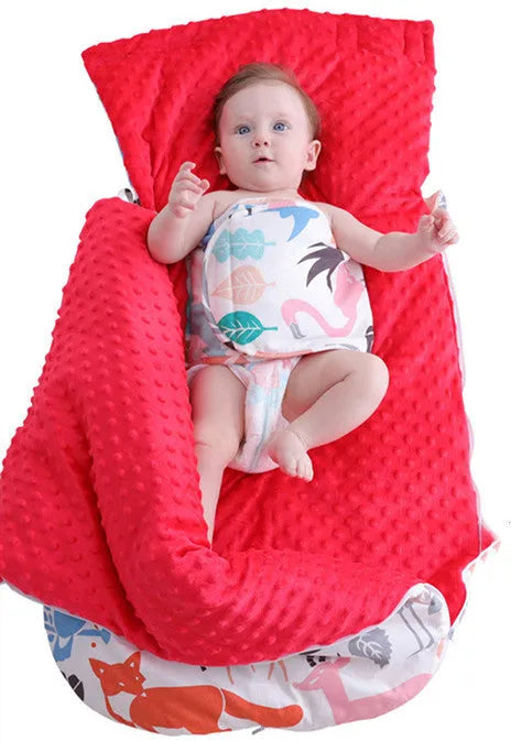 Newborn baby fleece stroller cover quilt 80x46cm with soft lining in Animal pattern
