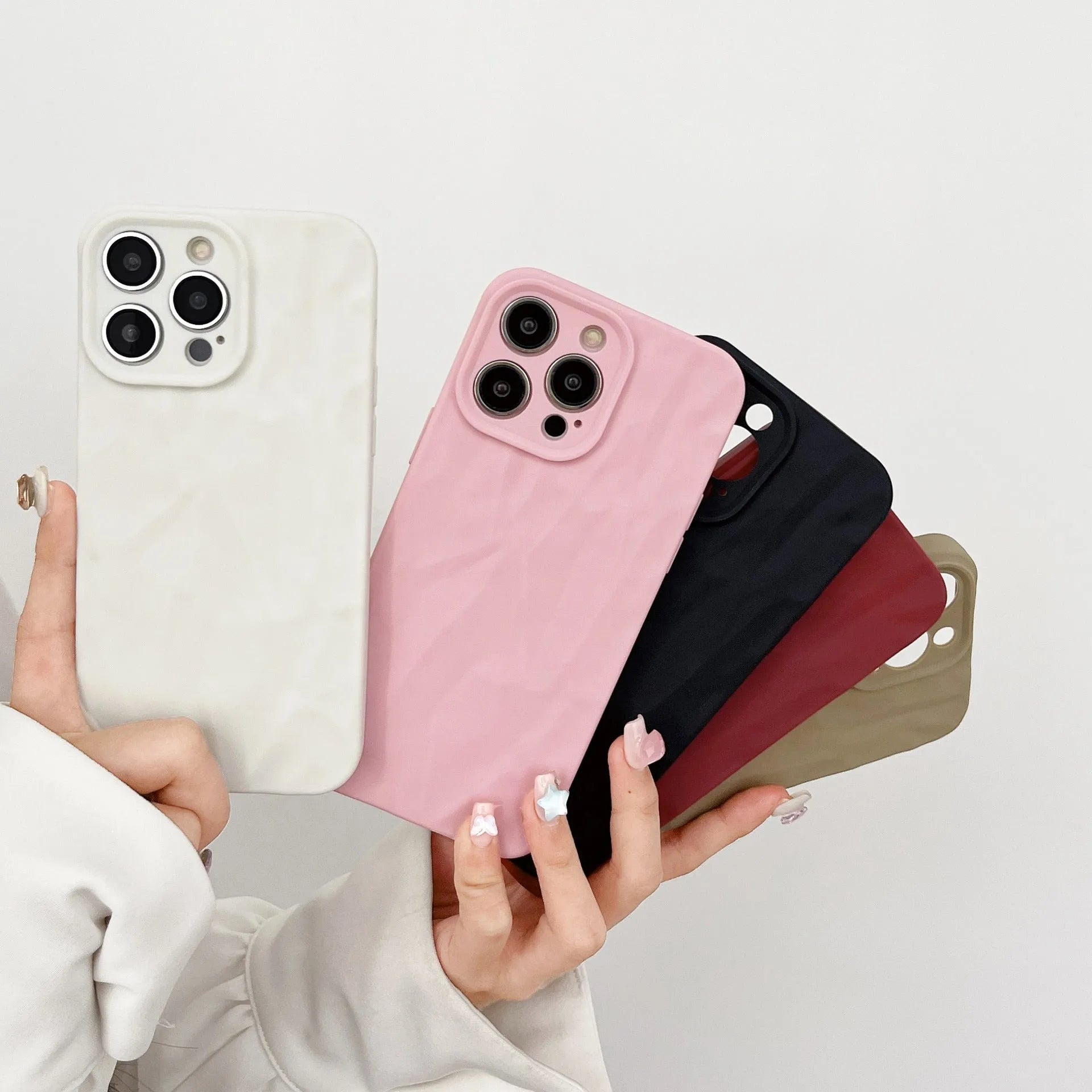 Frosted TPU phone case with pleated pattern in solid colour for iPhone