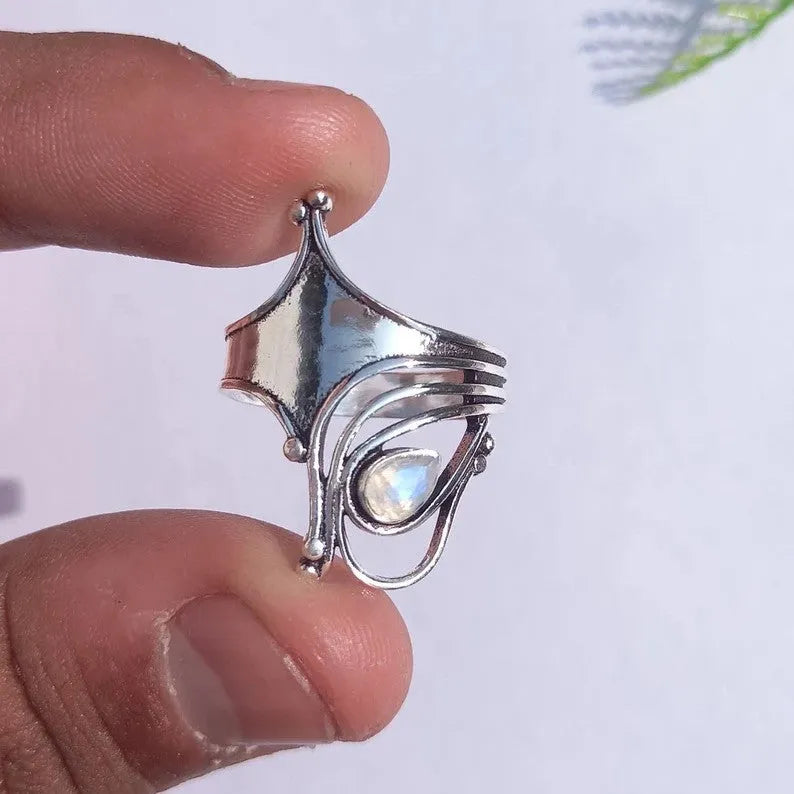 Retro wide hollow silver ring for women, zinc alloy electroplated band, sizes 6 to 10
