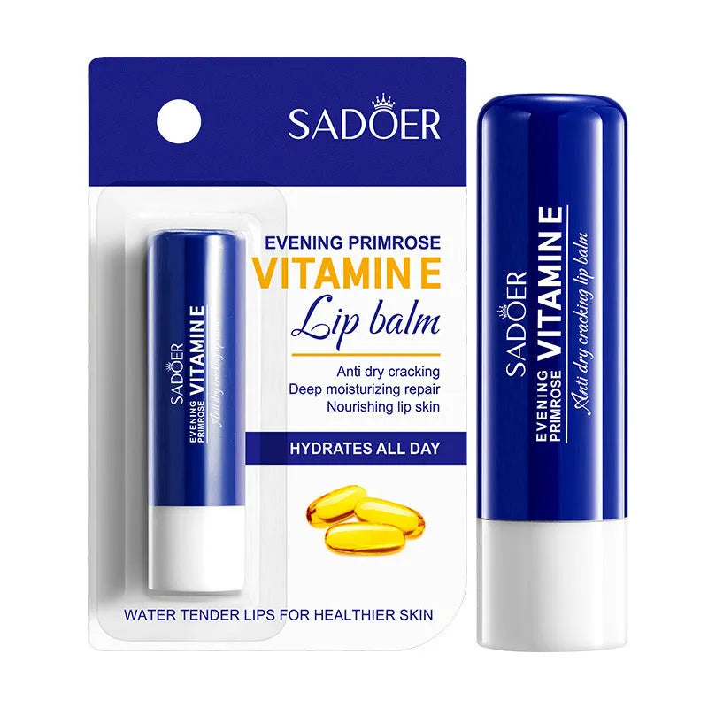 Anti-chapped moisturising lipstick tube in various net content weights from 2.7g to 4.5g.