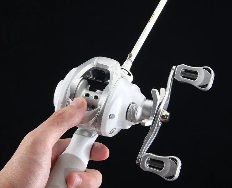 Small white baitcasting fishing reel with adjustable speed ratio and left/right hand retrieve options