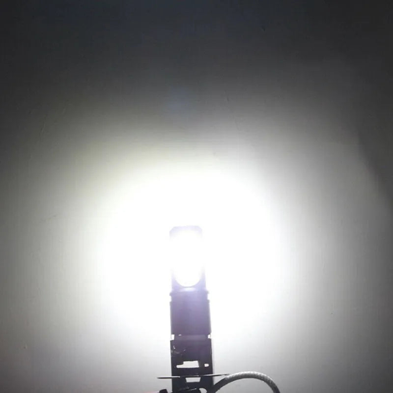 Aluminium alloy car fog light bulb for H1 and H3 fittings with white light.
