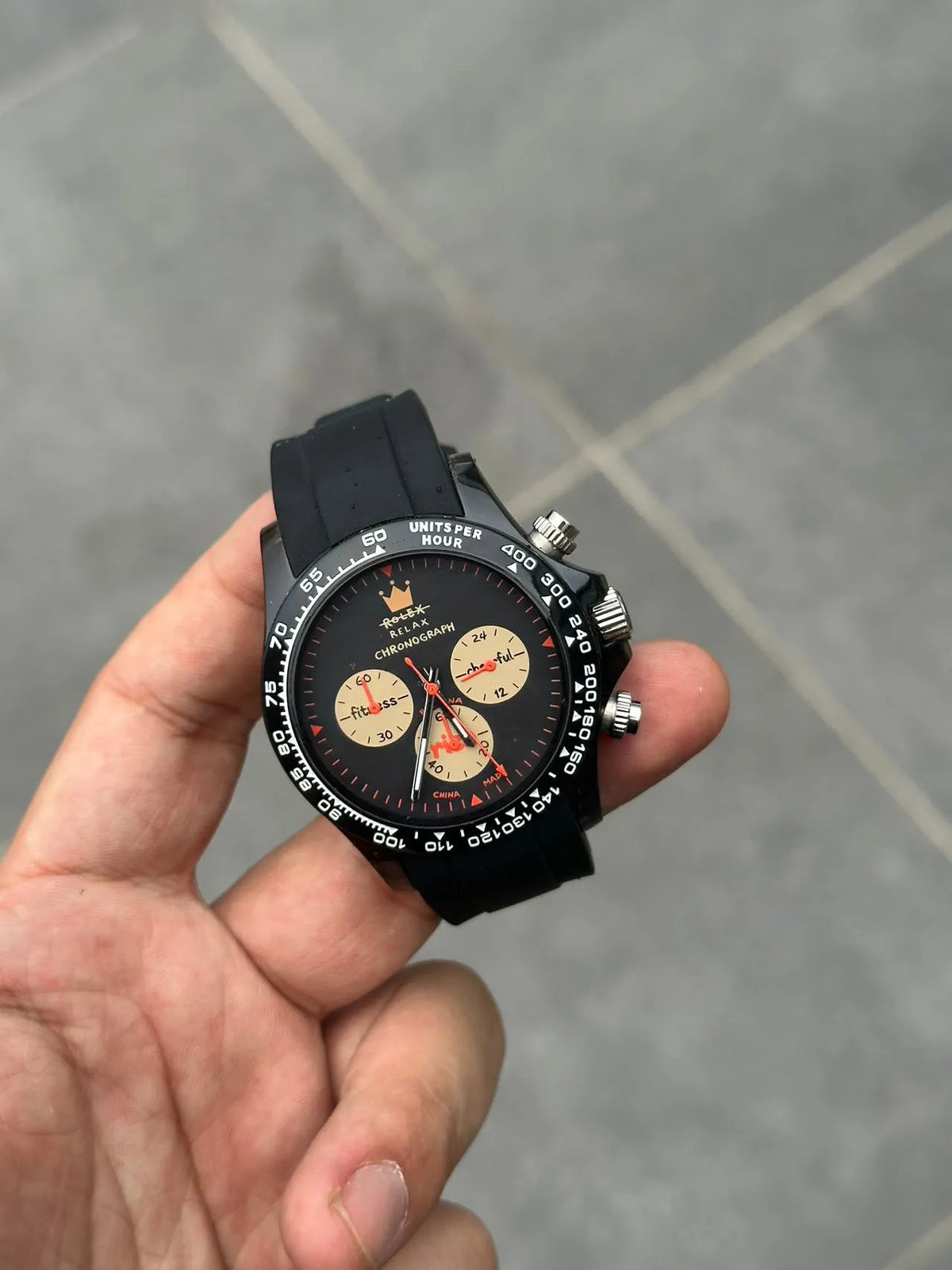 Panda Palette chronograph watch with steel strap, 36mm dial, black or white colour option