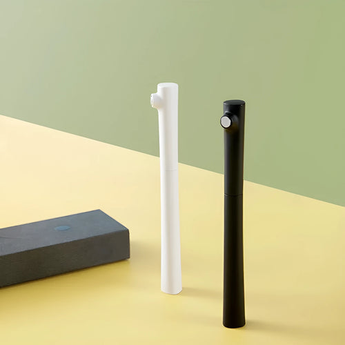 Branch magnet red dot award fountain pen with 0.7mm stainless steel nib in black or white resin holder.