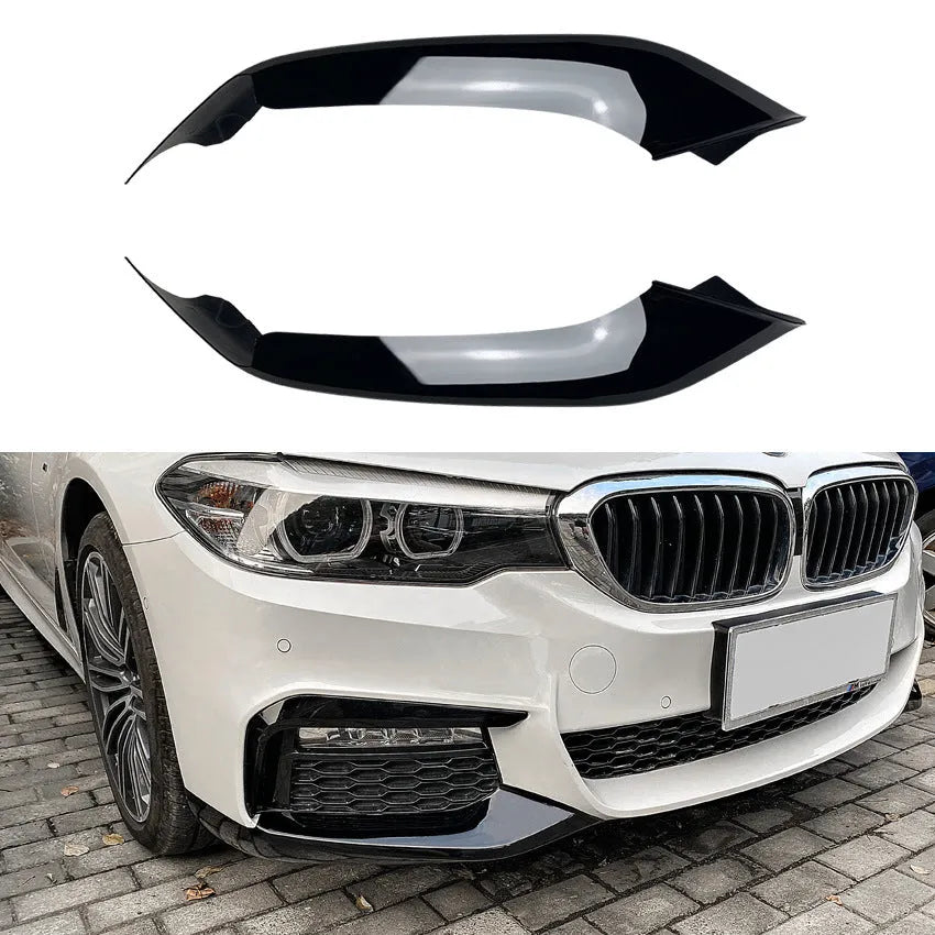 Pair of front Cornerite car stickers for BMW 5 Series G30 early M Sport 530i 2018-2020 carbon fibre pattern