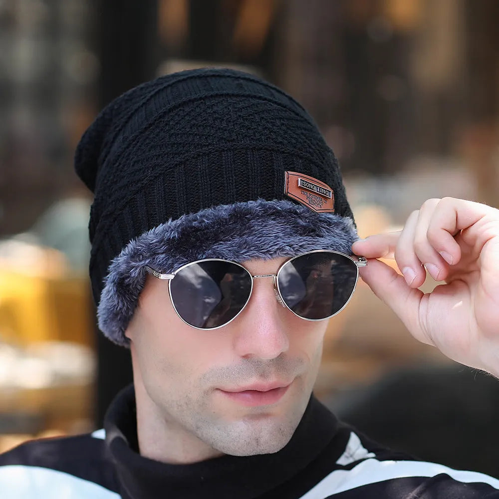 Youth Korean wool hat in acrylic and coral fleece with plus velvet thickening, elastic fit 55-62cm, shown in coffee, dark grey, khaki, light grey, navy blue, wine red, and black.