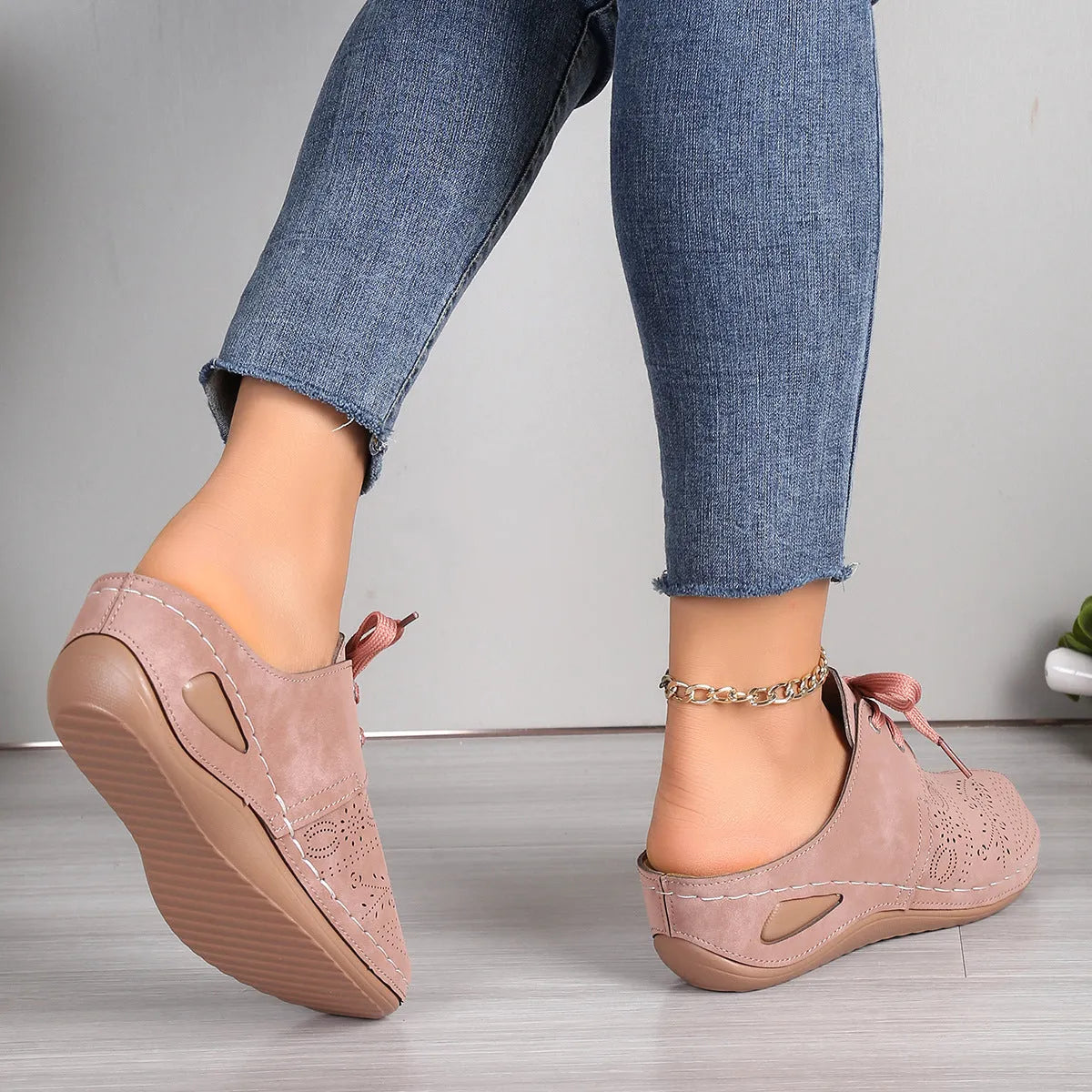 Women's lace-up baotou slippers with hollow out wedges in suede and rubber