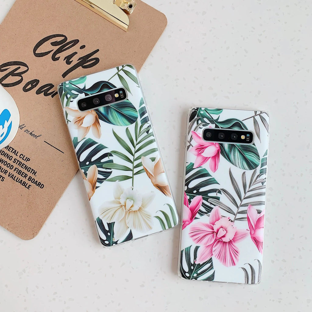 Samsung Galaxy phone case with green leaf floral pattern in TPU material for S8/S9/S10 models