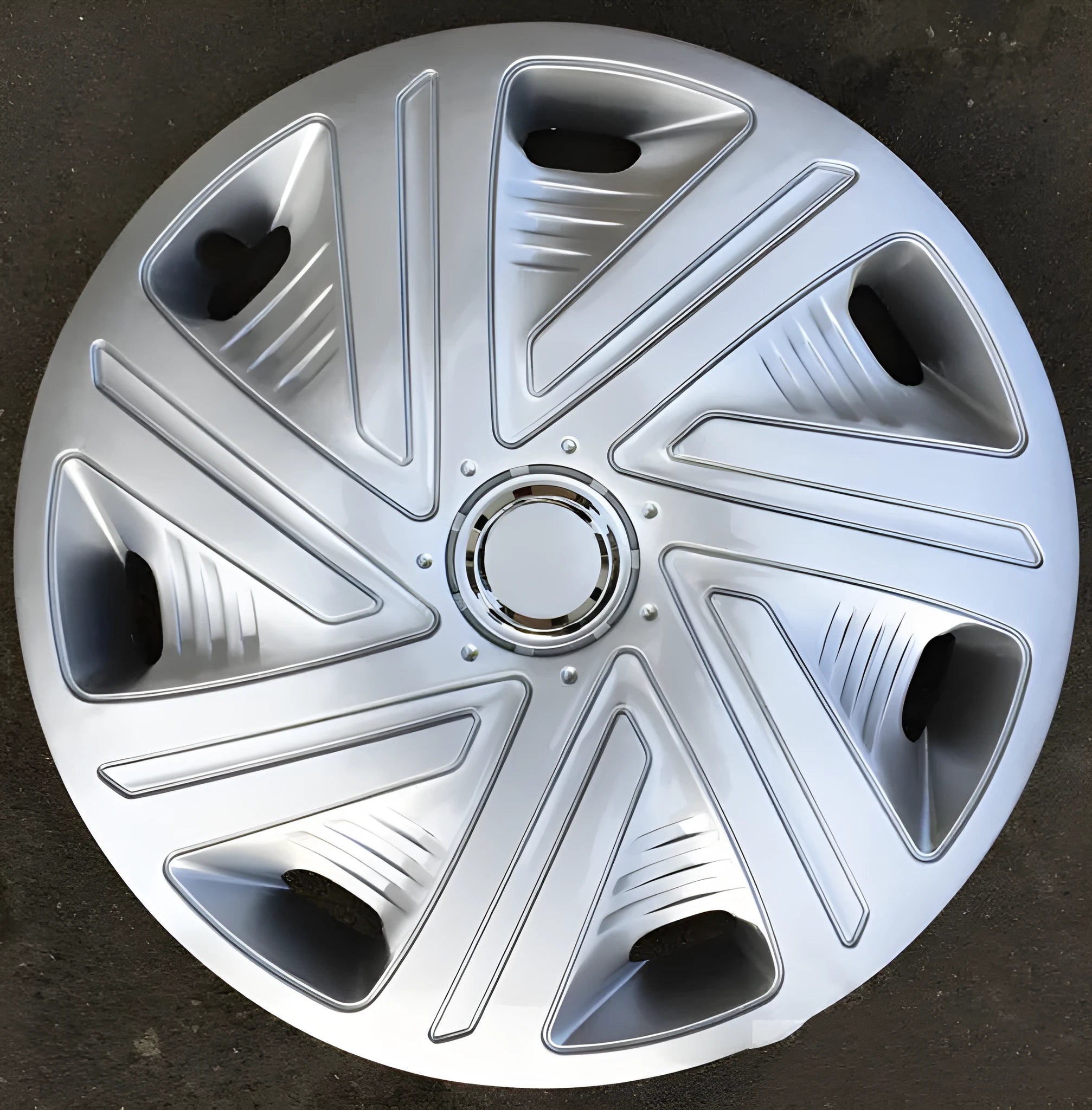 Universal monochrome ABS plastic wheel hub cover in silver, black, and electroplated finishes for 13 to 16 inch wheels.
