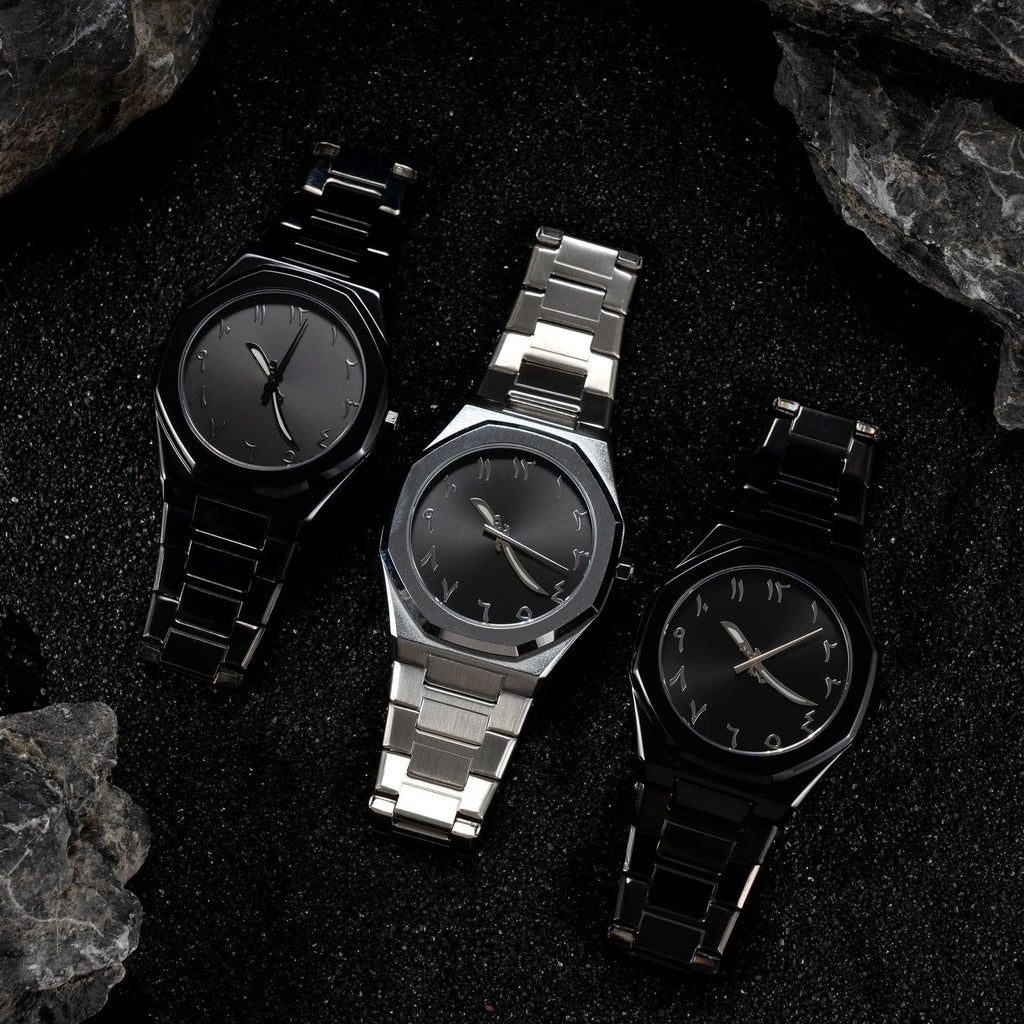 Men's steel business casual quartz watch with a 10mm case on a matching steel belt.