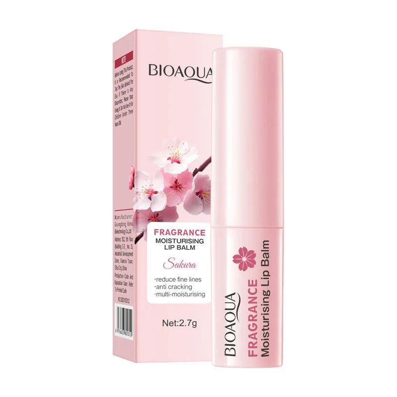 Anti-chapped moisturising lipstick tube in various net content weights from 2.7g to 4.5g.