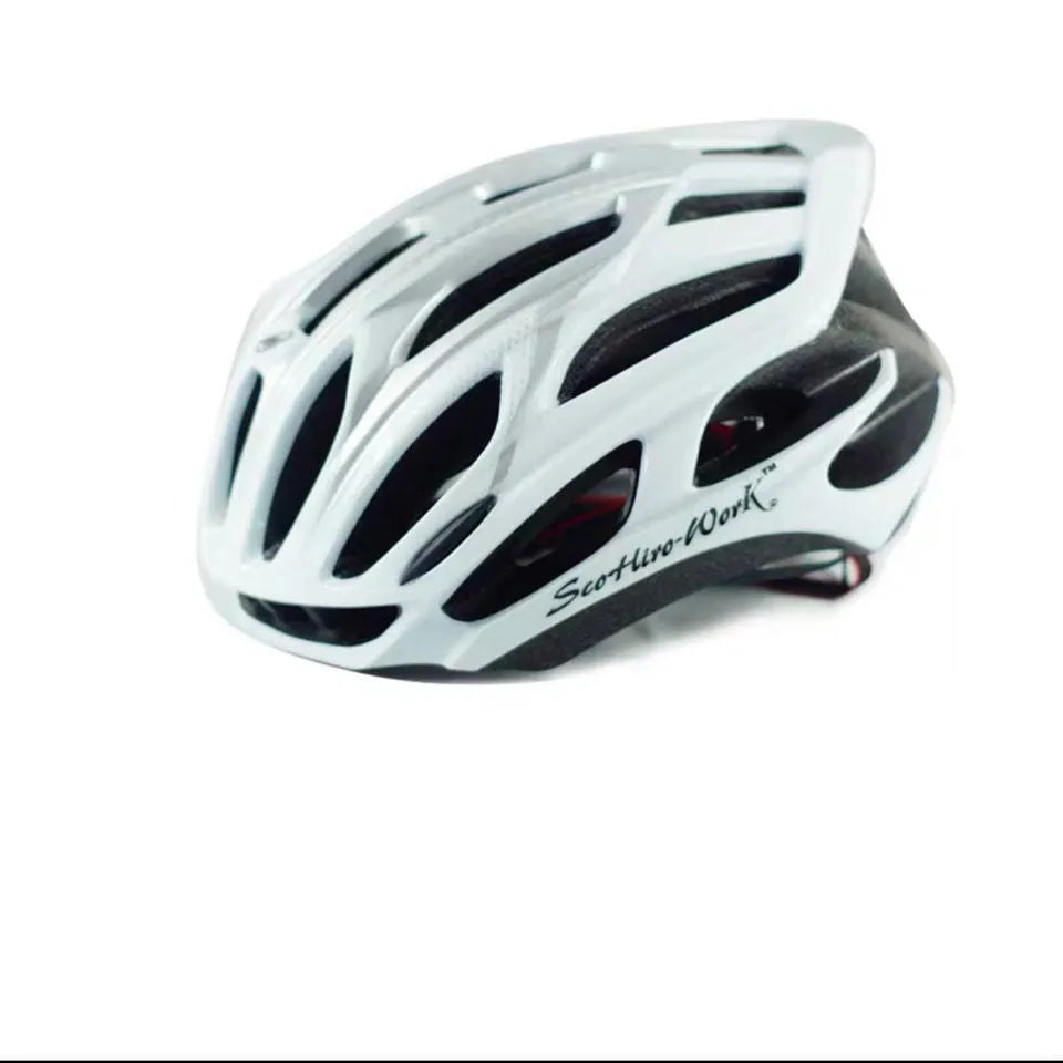 Bicycle helmet with 25 vents, one-piece moulded PC shell and EPS liner, available in M 54-58cm and L 58-62cm