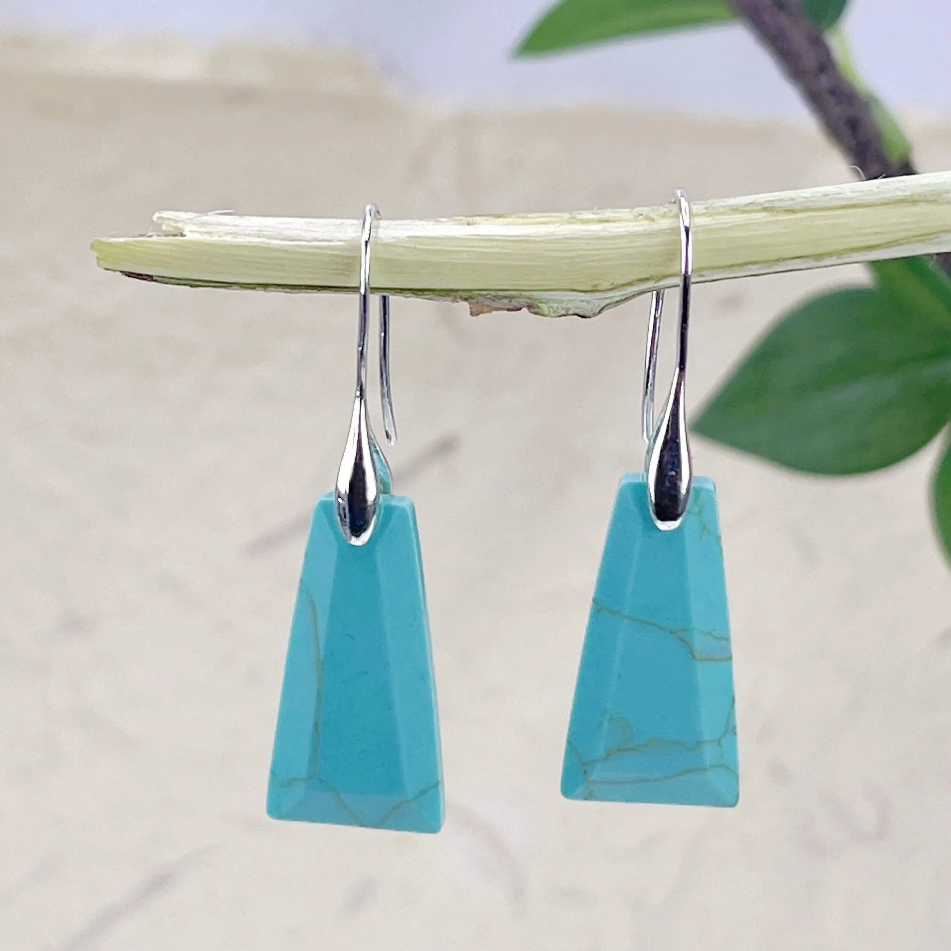 Natural stone lapis lazuli earrings with geometric design and gold hook