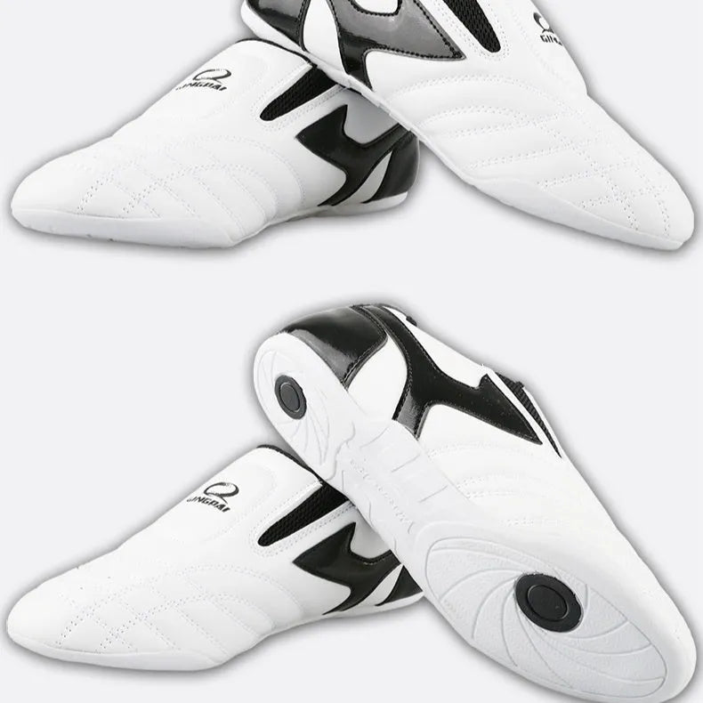 Black and white children's martial arts shoes with soft-bottom design for Sanda and taekwondo training