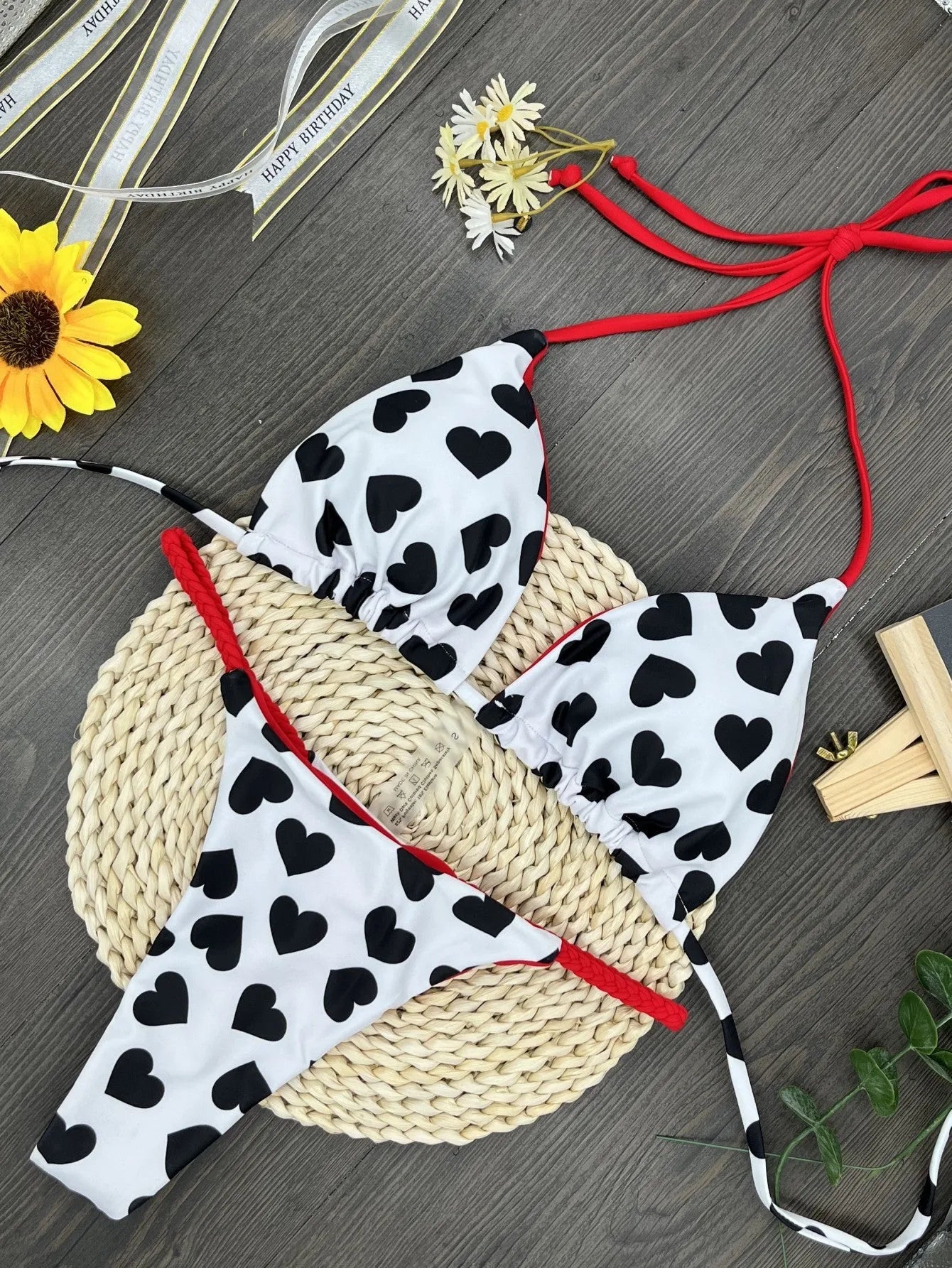 Heart-printed backless swimsuit with split design in quick-drying nylon fabric