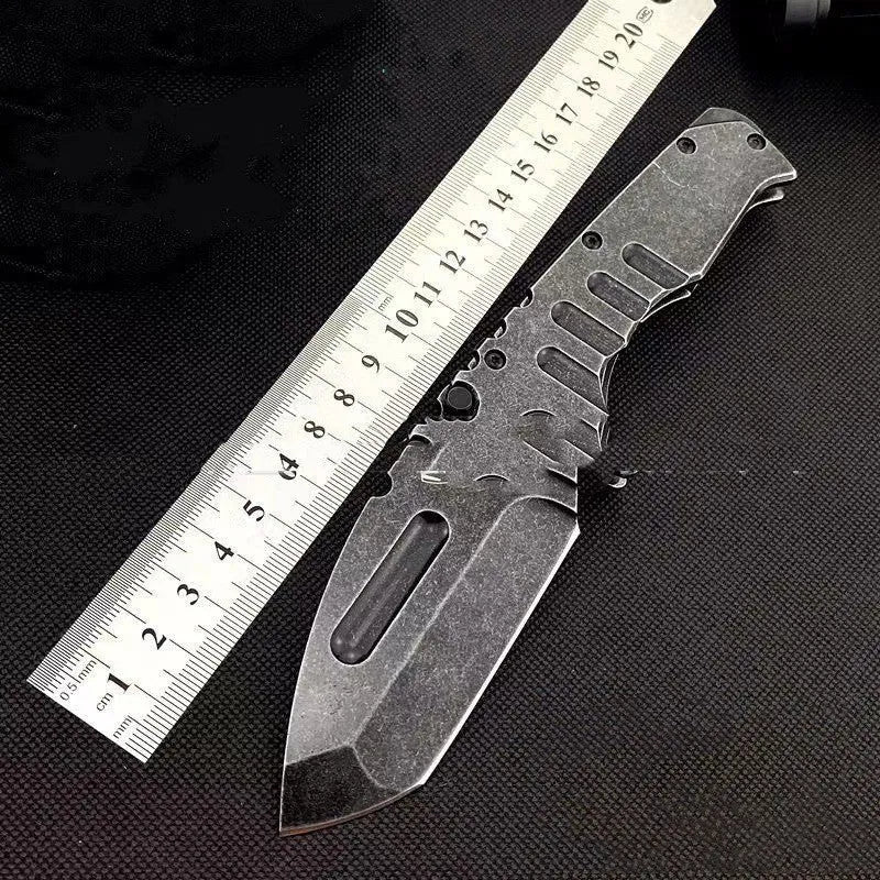 Outdoor folding knife with D2 steel blade, 22 cm overall length, 9 cm blade, and 130 mm handle in 907 style