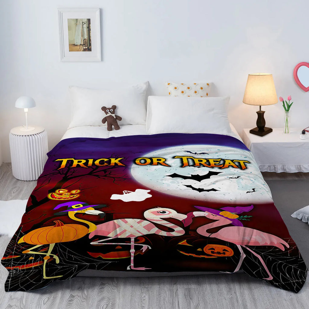 Purple flannel velvet blanket with Halloween flamingo print, hemmed edges, available in 75x100cm and 130x150cm
