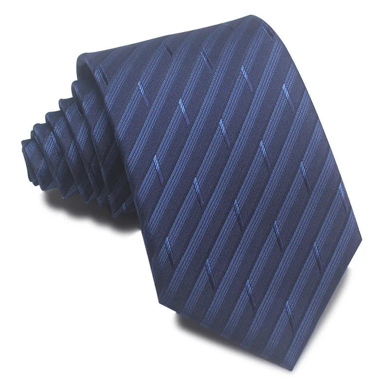 A man's striped formal tie in an arrow style, showing the jacquard texture and width of 7-8 cm.