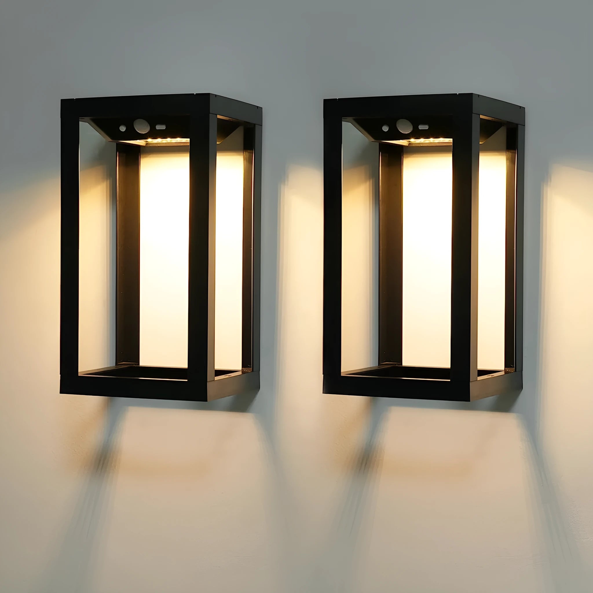 Modern Chinese style waterproof solar outdoor wall lamp for garden and courtyard lighting