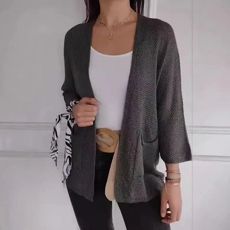 Women's thin waffle fabric cardigan coat with nine-quarter sleeves in army green colour.