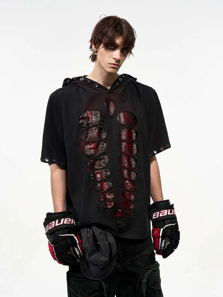 Black men's loose hooded T-shirt with short sleeves and sequin decoration on the front.