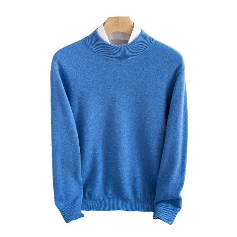Man wearing a half-turtleneck wool sweater in camel colour, loose fit, for winter.