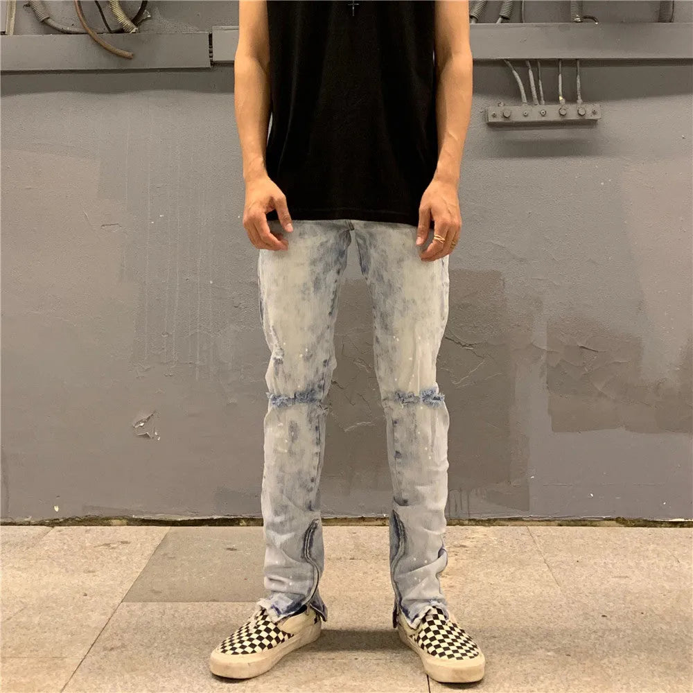 Men's light blue zipper jeans with cotton main fabric, shown in sizes 30 to 36 with waist and length measurements in cm.