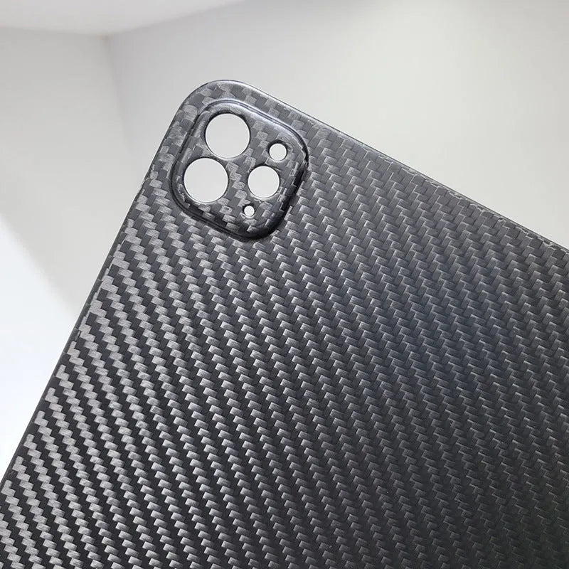 Carbon fibre hard case with plaid design for iPad Pro 11 in matte and forged finish options